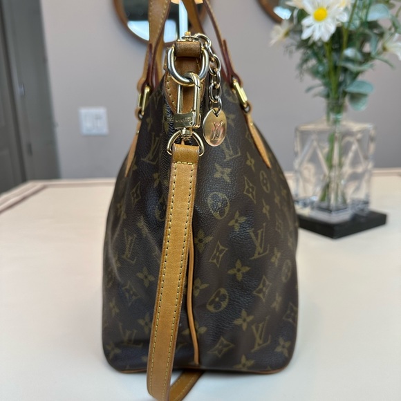 Louis Vuitton Monogram Canvas Palermo PM Tote Shoulder Bag - Picture 5 of 17